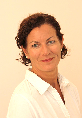 Dr. med. Julia Stuttmann